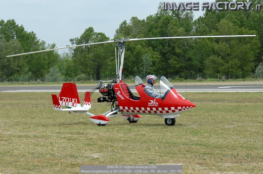 2006-05-21 Voghera Avioexpo 0203
